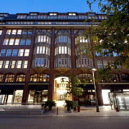 Conrad Hamburg