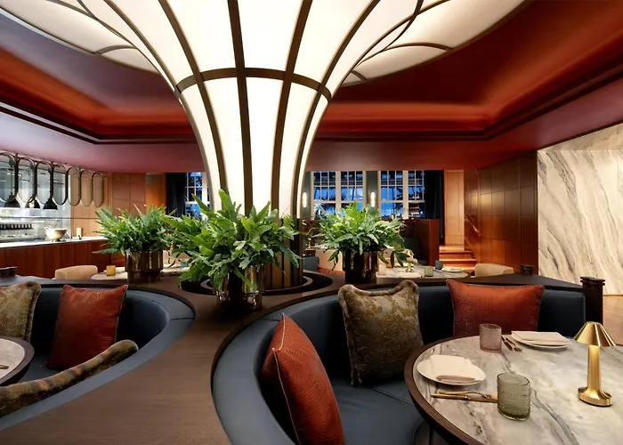 Hotel Conrad
