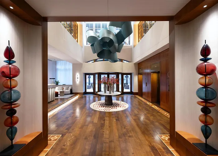 Conrad 5* Hamburg
