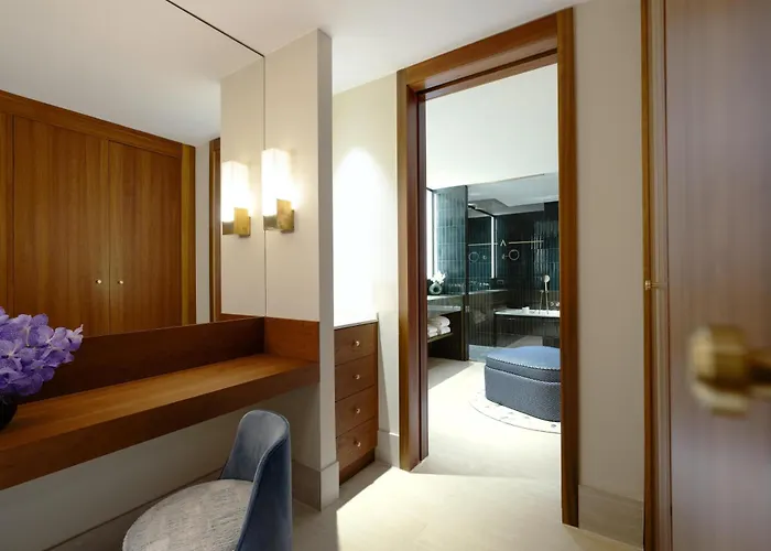 Conrad Hotel