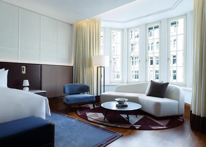 Conrad 5*