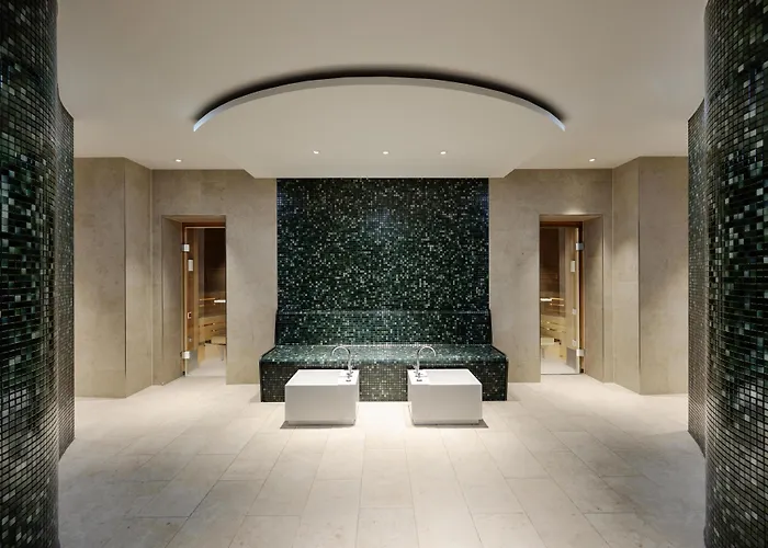 Hotel Conrad